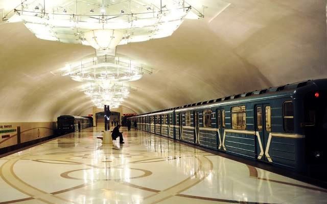 Bakıda metronun fəaliyyəti dayandırıldı