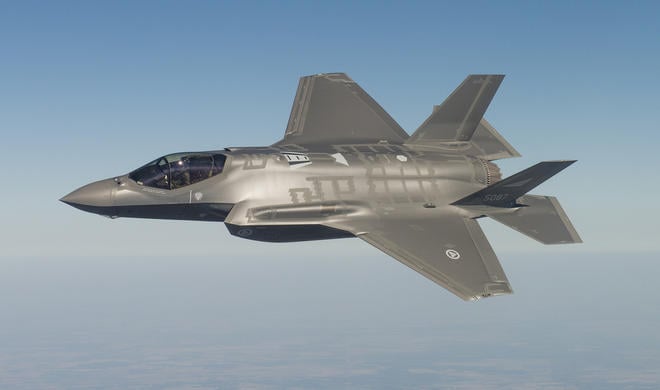 İran ABŞ-a məxsus F-35 qırıcısını vurdu - Video