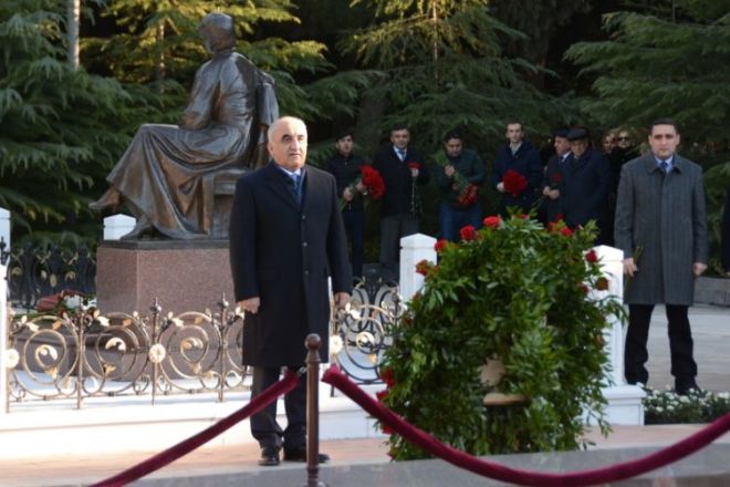 Commemoration of Heydar Aliyev held By UNEC