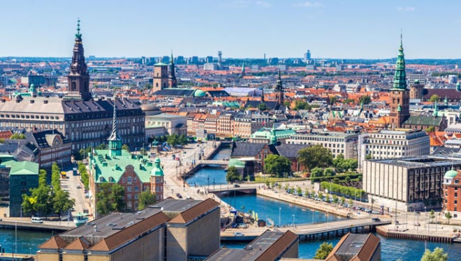 Kopenhagen aeroportu dronlara görə bağlandı