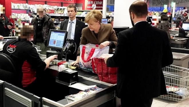 Merkel was seen at supermarket