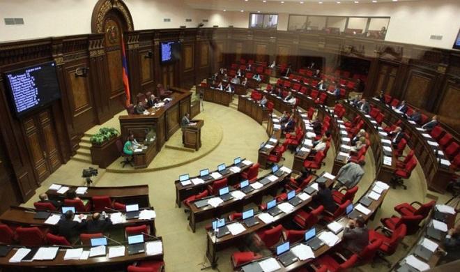 İrəvandan müsbət siqnallar: Referenduma gediləcəkmi?