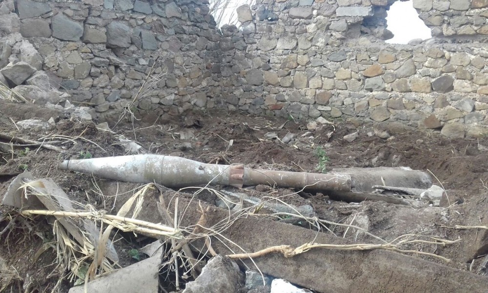 Cocuq Mərcanlıda tank əleyhinə raket aşkarlandı - Foto