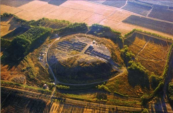 Assuriya çarının sarayı aşkar edildi - İraqda