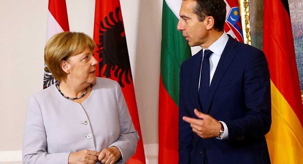 Türk siyasətçilərinin tədbirləri qadağan edilsin - Kern