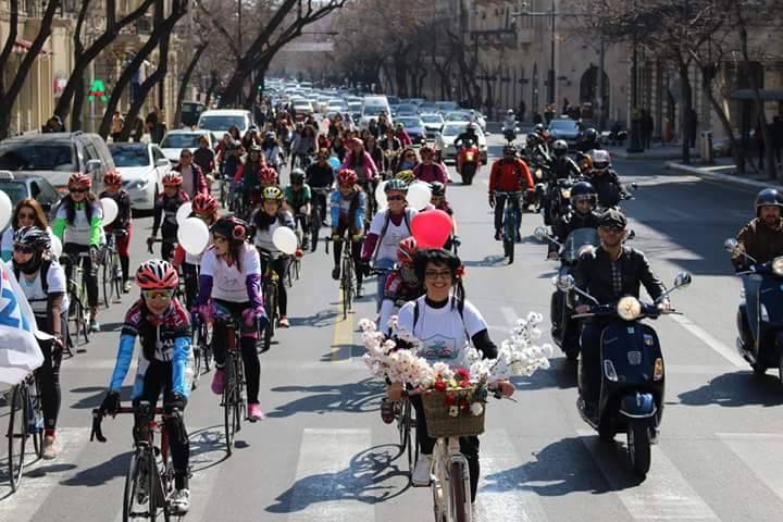 Bakıda qadınlardan ibarət velotur təşkil edildi - Foto