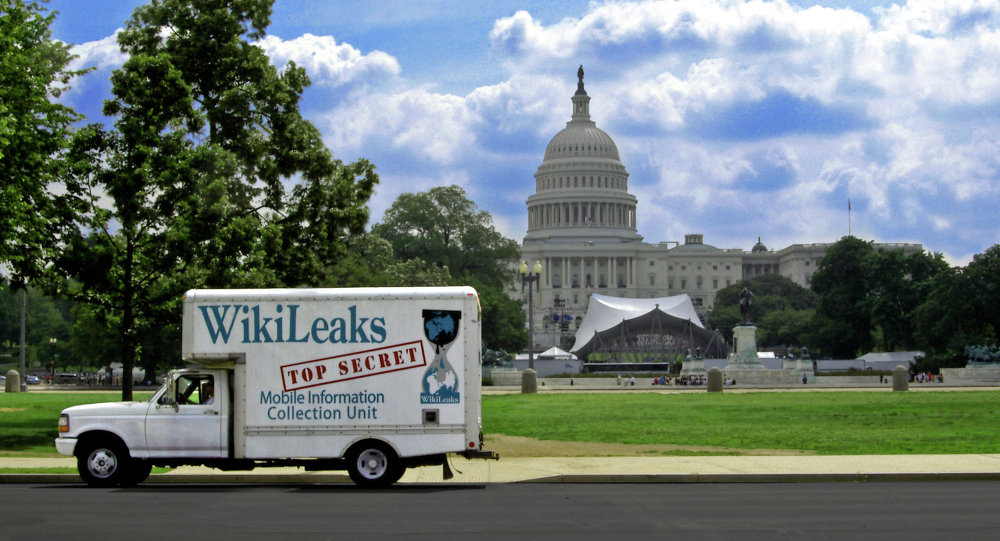 FBI, CIA investigating WikiLeaks publication
