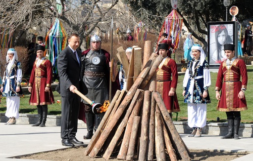 Ilham Aliyev joins Novruz festivities in Baku