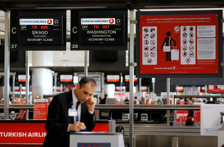 Turkey says negotiating with aviation authorities on ban