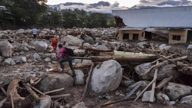 Rescue teams race to reach survivors