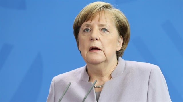 Pandemiyaya görə Ukrayna savaşı başladı - Merkel