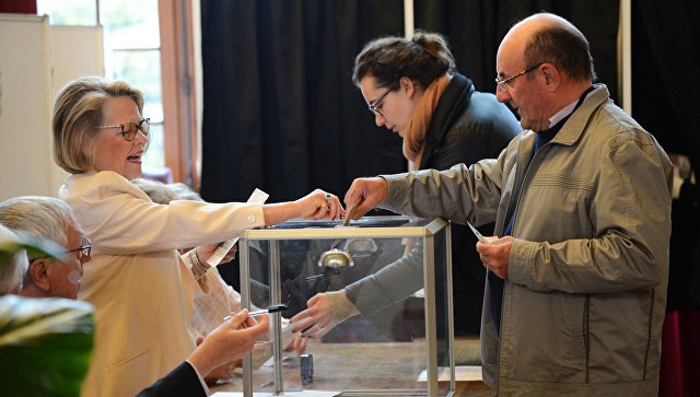 The second round of elections has started in France
