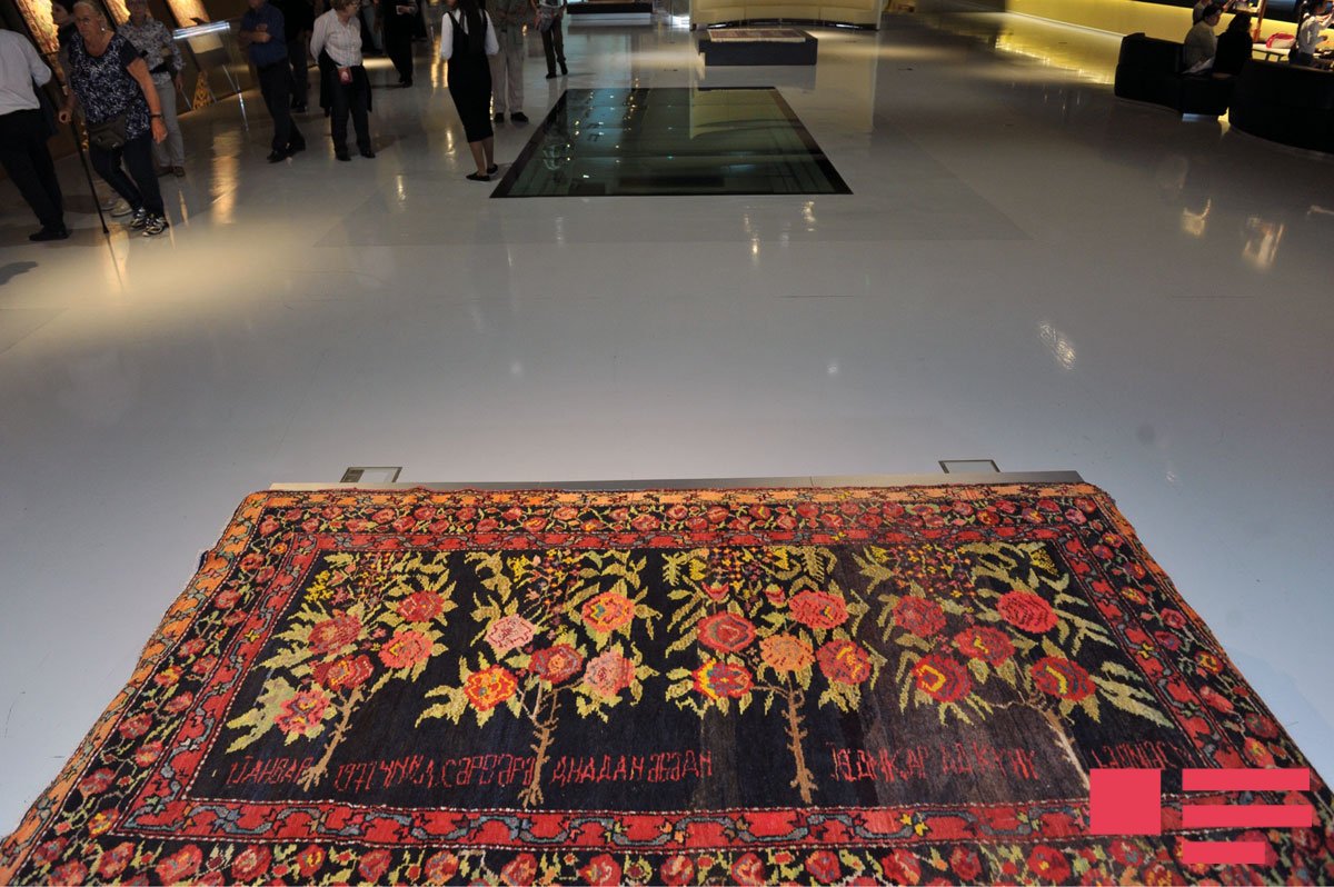 Carpet stolen by Armenians will be exhibited in Baku