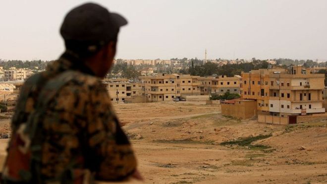 US to arm Kurds in battle for Raqqa