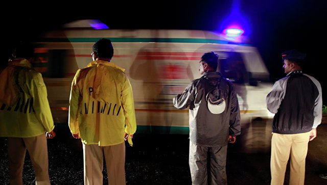 هیندیستان پلیسی ایرانلا باغلی ایکی نفری حبس ائتدی