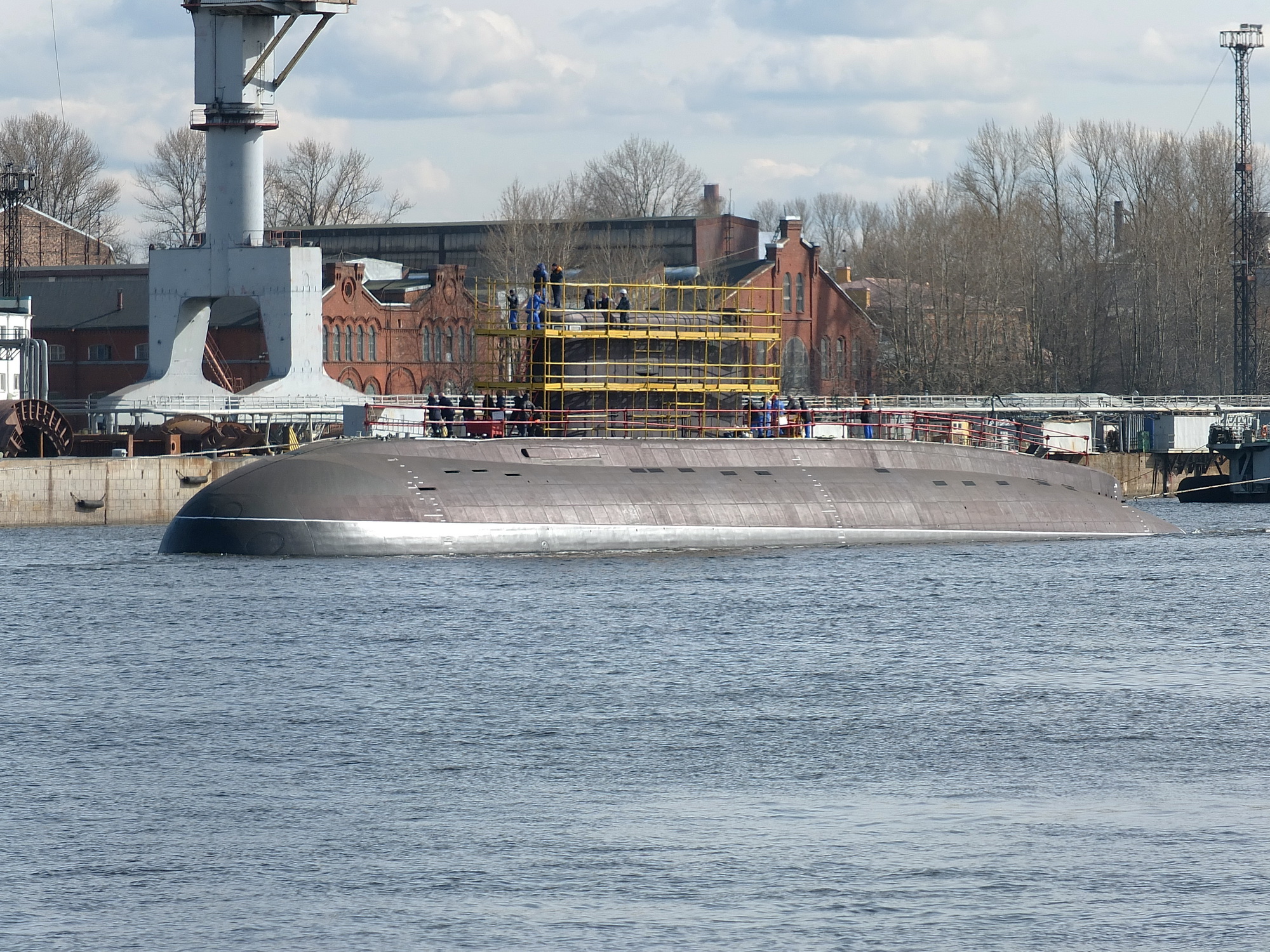 Ukrayna Rusiyanın 600 milyonluq sualtı gəmisini partlatdı - Video