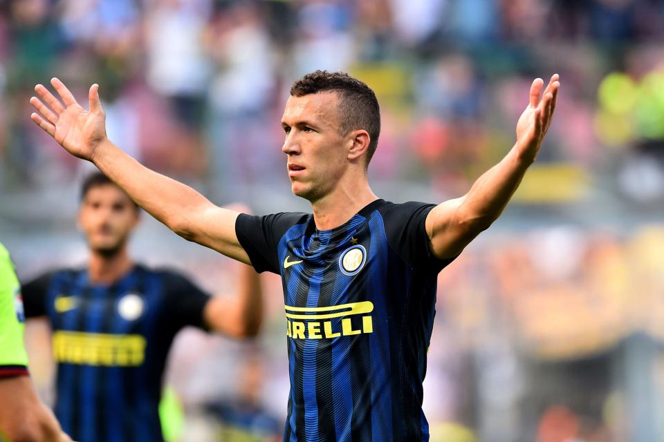 Perisic to Manchester United for €52m