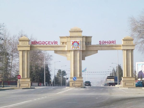 Vəzifəli şəxsin oğlu mehmanxanada öldü