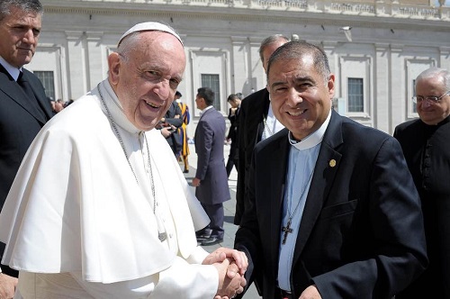 Xristian yepiskop Zəhraya görə Sərkisyana məktub yazdı - Foto