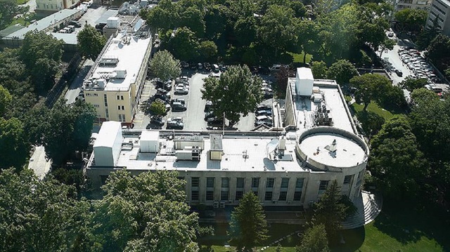 Turkish police detain man at US consulate