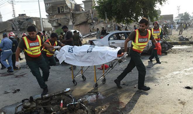 Qardaş ölkədə məsciddə partlayış: 31 ölü, 169  yaralı - Video