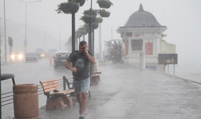Istanbul flood death toll rises to four