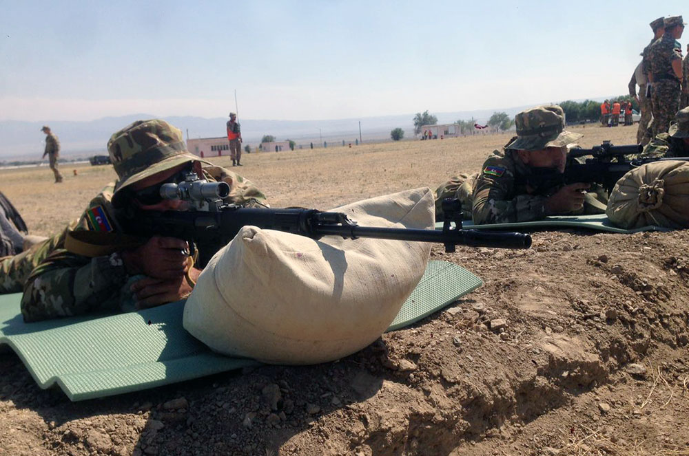 Azerbaijani DM talks alleged sniper fire from Armenian side