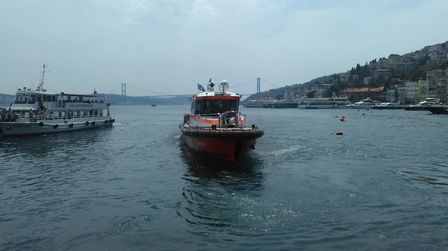 İstanbul boğazından gəmi səfərləri dayandırıldı