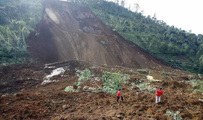 Twenty-three soldiers died in Indonesia landslides