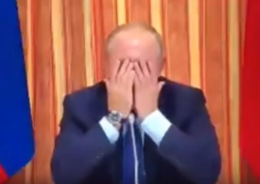 Putinə qeyri-adi hədiyyə: Erotik təqvim və mesajlar...