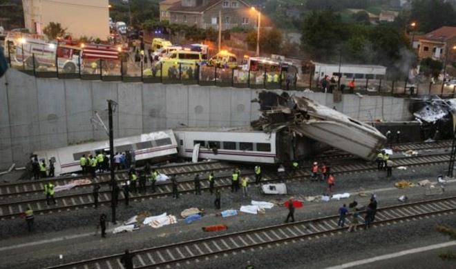 100 people injured after train crash in UK