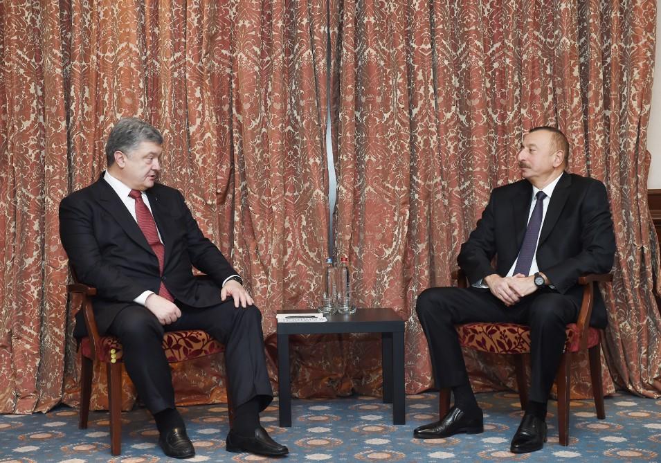 Ilham Aliyev met with Petro Poroshenko
