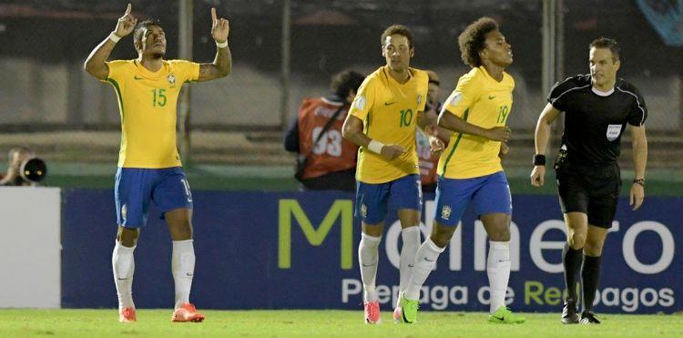 موندیالین فاووریتی آچیقلاندی