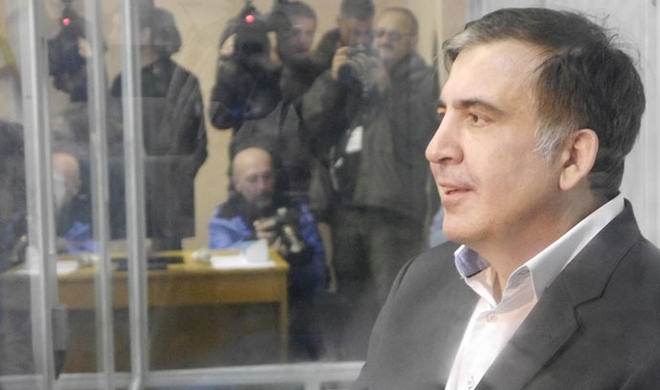 Саакашвили вернули в тюрьму