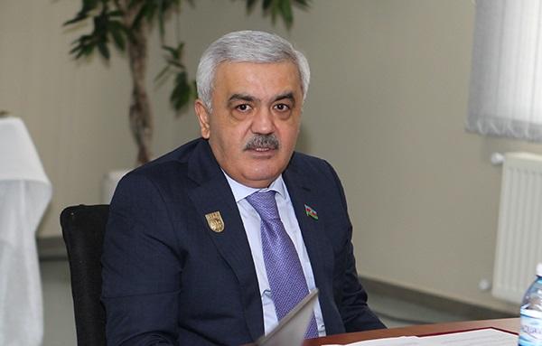 Abdullayev SOCAR-dan çıxarılmasından danışdı