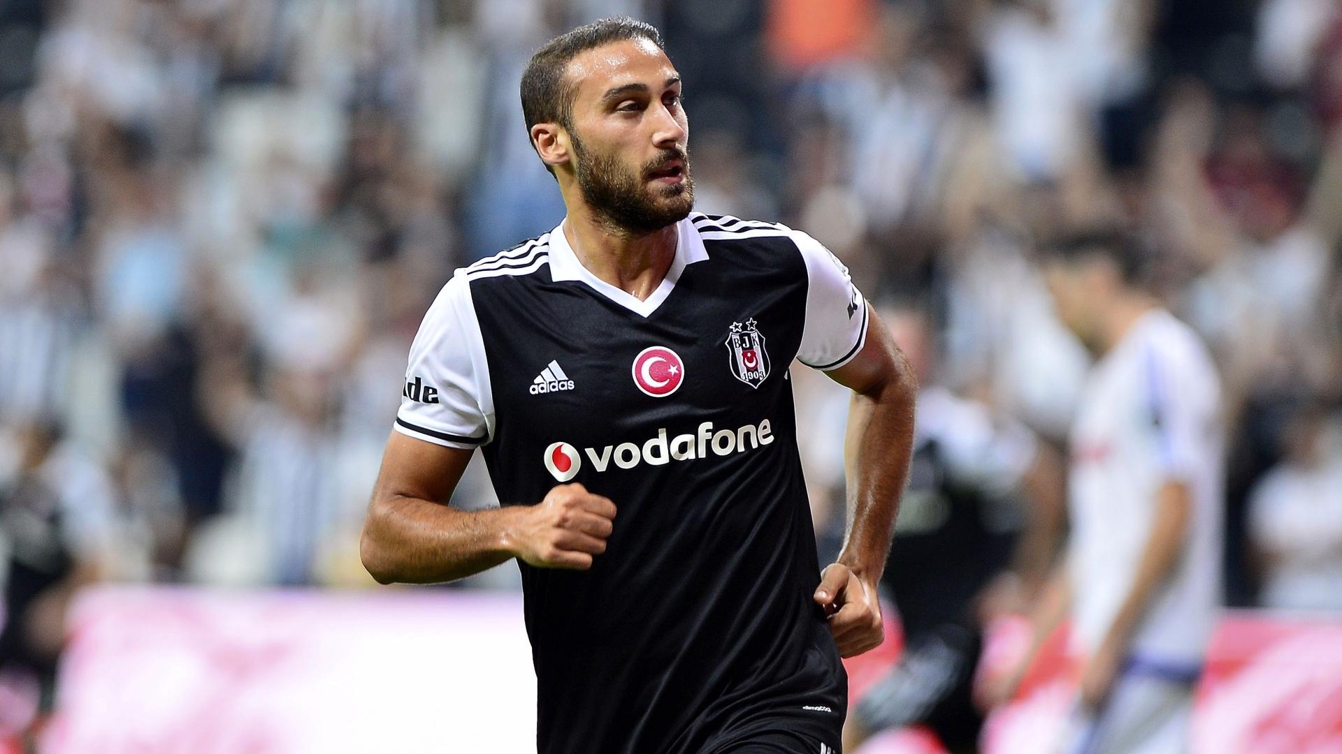Cenk Tosun Azərbaycanda oynamaq istəyindən danışdı