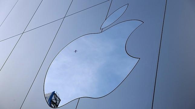 Apple workers set to begin first in-person union election