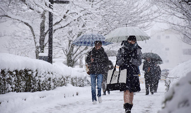 Death toll from heavy Japan snow hits 30