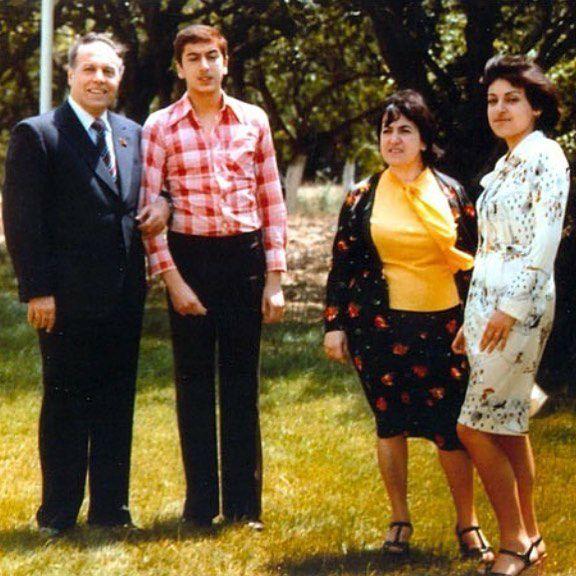 İlham Əliyevin 1977-də çəkilmiş nadir - Fotosu