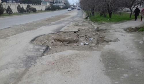 Bakıda bu yol bir həftə sonra yenidən qazıldı - Video