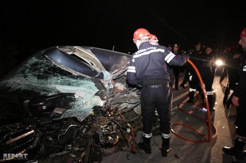 Qaraməryəm yolunda ağır qəza: iki ölü, 4 yaralı var