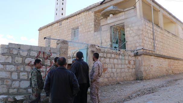 Afrində şok görüntü: PKK məscidin divarına... - Foto