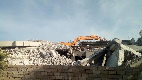 Kubinkada evləri sakinlərin başına uçururlar - Video