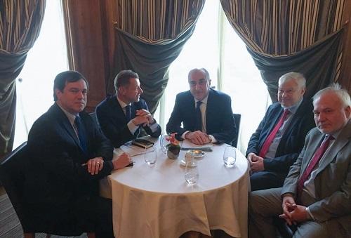 Azerbaijani FM meets OSCE MG co-chairs in Paris