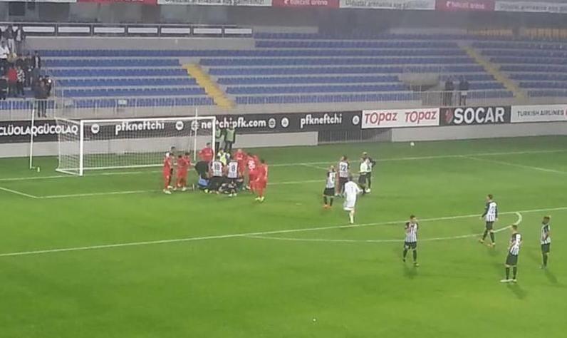 "Neftçi"nin oyununda ara qarışdı - Video