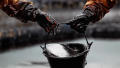 Oil prices edge up on world markets