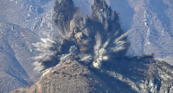 Explosion rocks US state of Illinois
