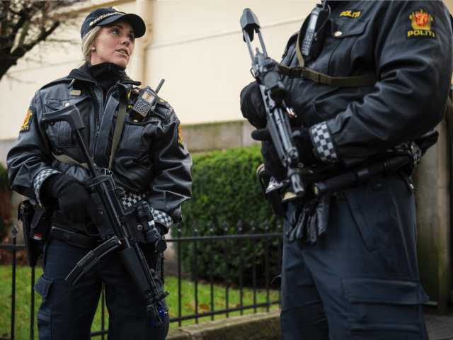Norwegian police receive bomb mail