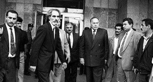 Sensasion açıqlama: Əliyev Elçibəyi ölümdən xilas etdi
