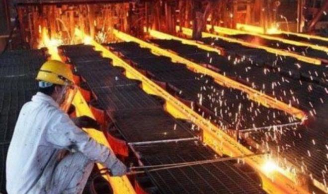 تولبد فولاد خاورمیانه یک سوم افت کرد